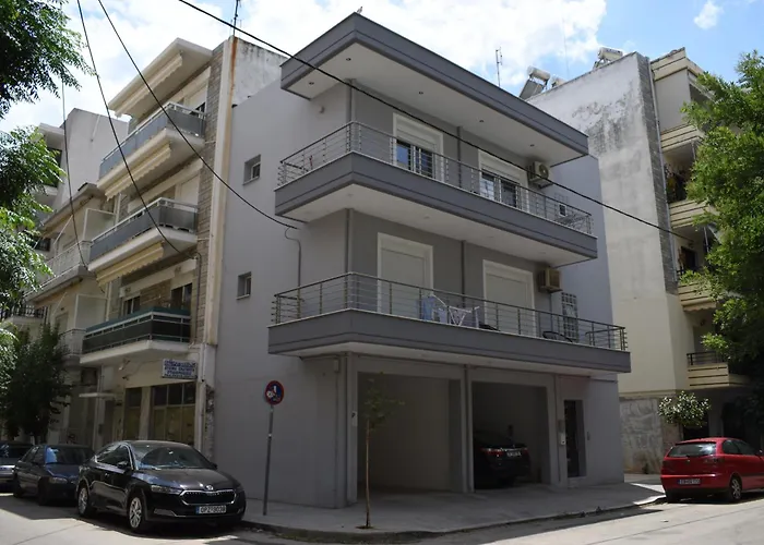 Enio Axd Guest House With Private Parking